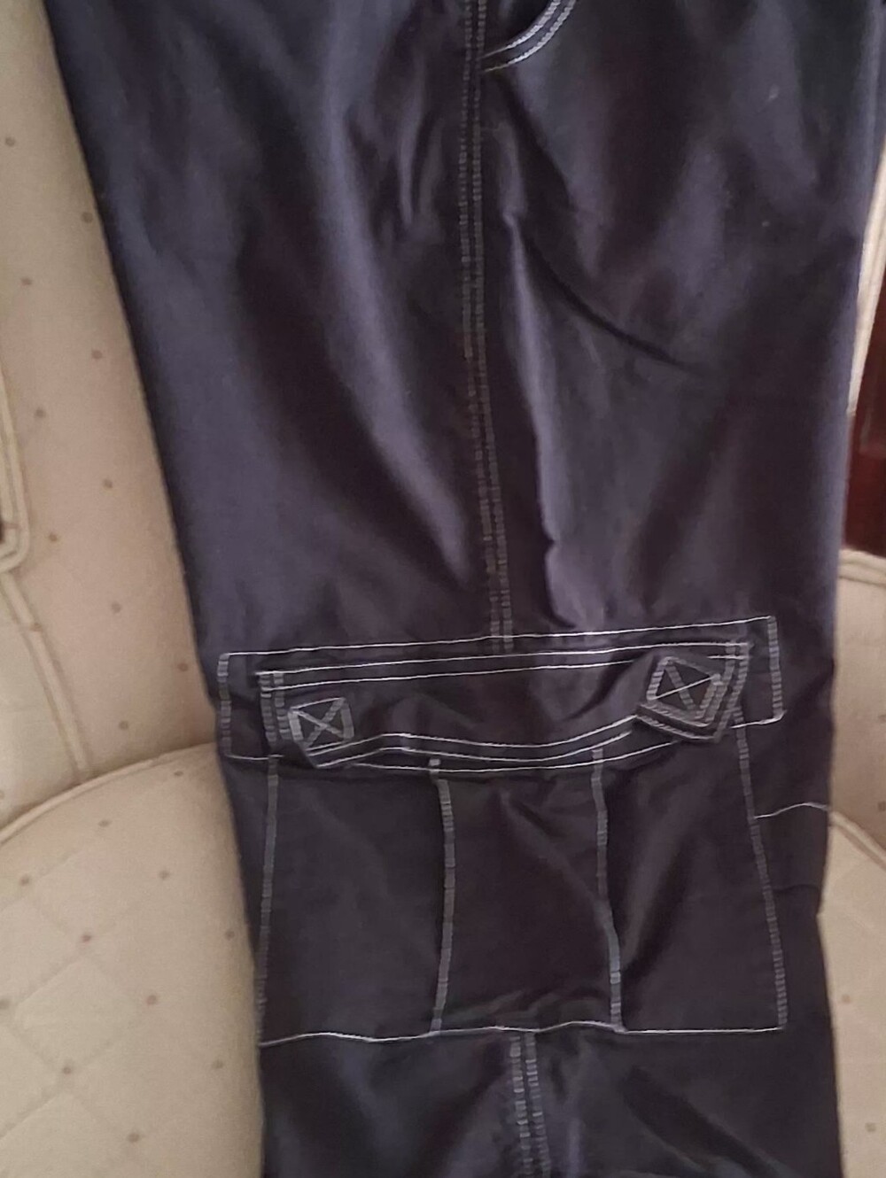 PRANA Black Cargo Capris L